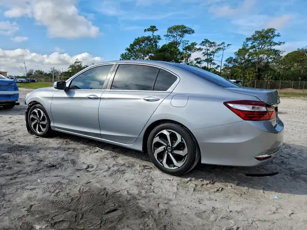 1HGCR2F01HA153886 2017 HONDA ACCORD - Image 2