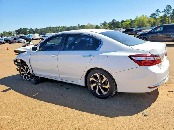 1HGCR2F01HA175015 2017 HONDA ACCORD - Image 2