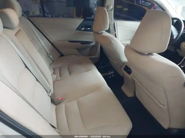 1HGCR2F02GA007575 2016 HONDA ACCORD - Image 8