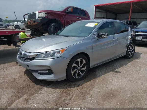 1HGCR2F02GA029074 2016 HONDA ACCORD - Image 2