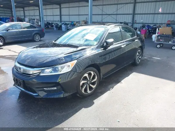 1HGCR2F02GA029852 2016 HONDA ACCORD - Image 2