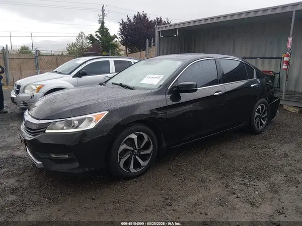 1HGCR2F02GA040625 2016 HONDA ACCORD - Image 2