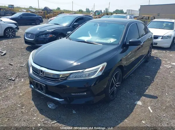 1HGCR2F02GA805669 2016 HONDA ACCORD - Image 2