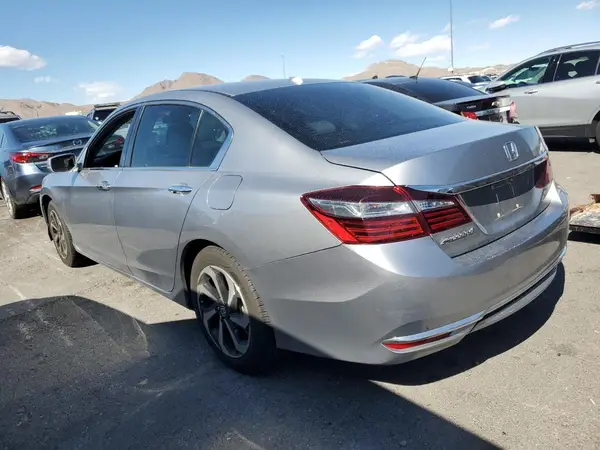 1HGCR2F02HA123215 2017 HONDA ACCORD - Image 2