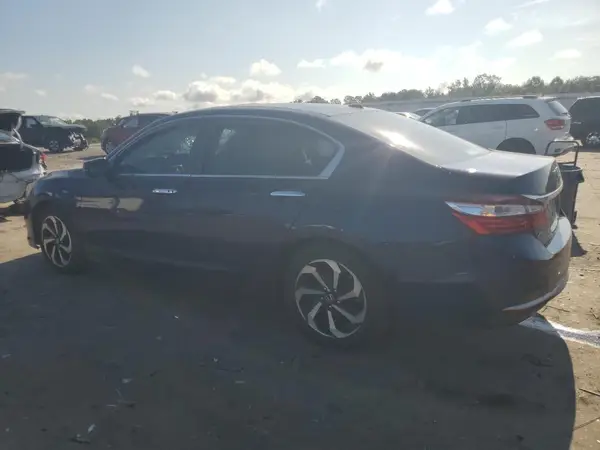 1HGCR2F02HA134974 2017 HONDA ACCORD - Image 2