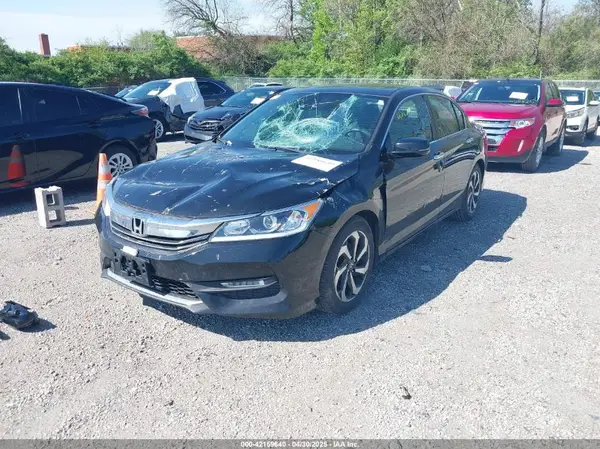 1HGCR2F03GA037068 2016 HONDA ACCORD - Image 2