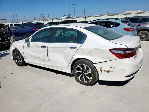 1HGCR2F03HA214171 2017 HONDA ACCORD - Image 2