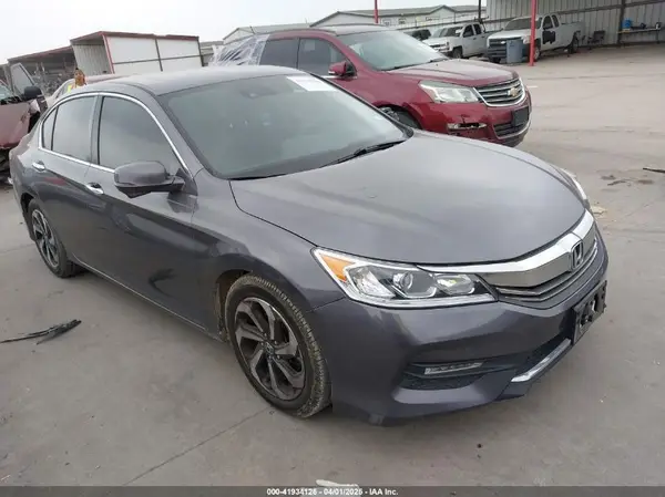 1HGCR2F04GA138779 2016 HONDA ACCORD - Image 1