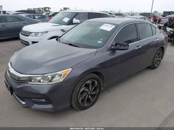 1HGCR2F04GA138779 2016 HONDA ACCORD - Image 2