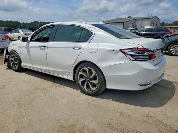 1HGCR2F04HA004811 2017 HONDA ACCORD - Image 2
