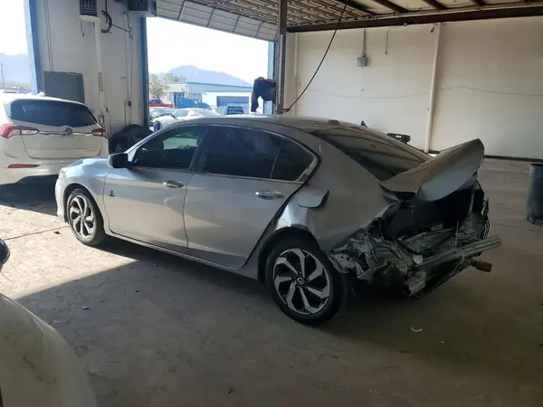 1HGCR2F04HA196618 2017 HONDA ACCORD - Image 2