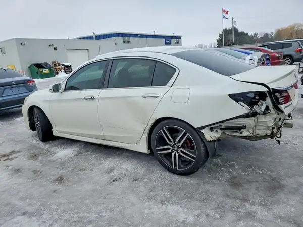 1HGCR2F04HA811989 2017 HONDA ACCORD - Image 2