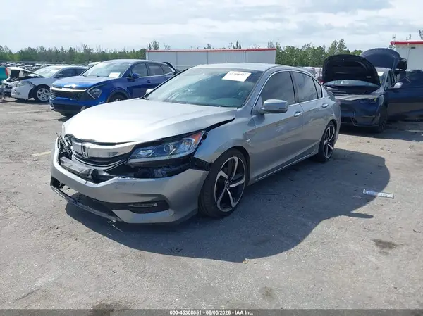 1HGCR2F05GA247204 2016 HONDA ACCORD - Image 2