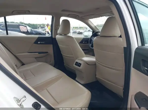 1HGCR2F05HA081543 2017 HONDA ACCORD - Image 8