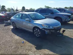 1HGCR2F05HA083289 2017 HONDA ACCORD