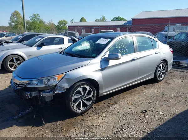 1HGCR2F05HA083289 2017 HONDA ACCORD - Image 2