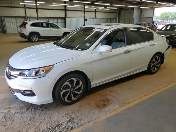 1HGCR2F05HA098990 2017 HONDA ACCORD - Image 1