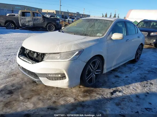 1HGCR2F05HA805392 2017 HONDA ACCORD - Image 2