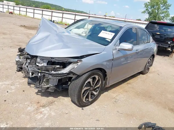 1HGCR2F06GA004081 2016 HONDA ACCORD - Image 2