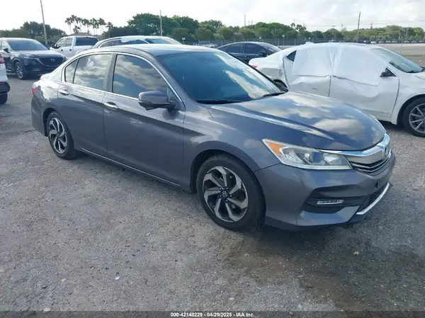1HGCR2F06GA010527 2016 HONDA ACCORD - Image 1