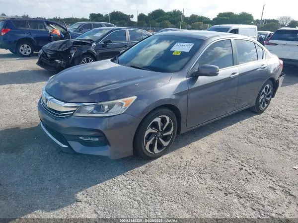 1HGCR2F06GA010527 2016 HONDA ACCORD - Image 2