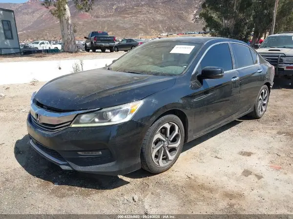 1HGCR2F07GA059980 2016 HONDA ACCORD - Image 2