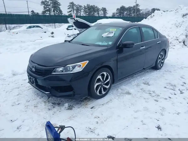 1HGCR2F07GA082353 2016 HONDA ACCORD - Image 2