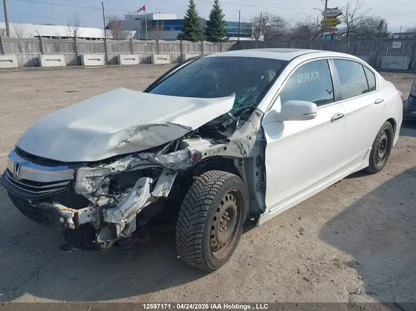 1HGCR2F07GA800774 2016 HONDA ACCORD - Image 2