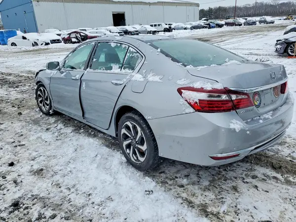 1HGCR2F07HA046826 2017 HONDA ACCORD - Image 2