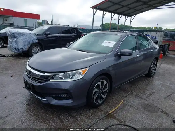 1HGCR2F07HA144089 2017 HONDA ACCORD - Image 2