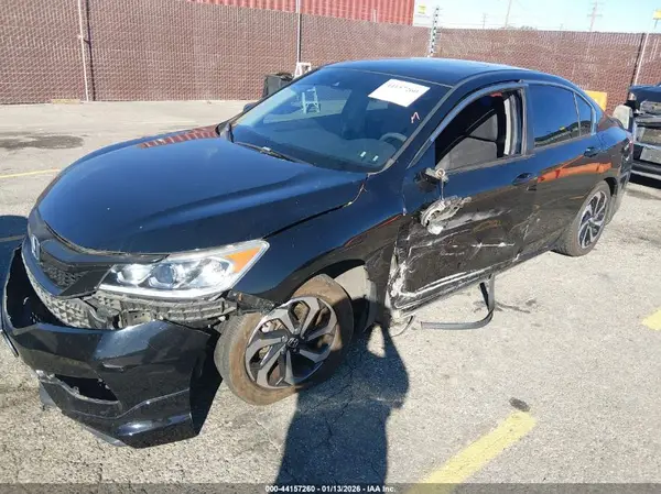 1HGCR2F07HA167808 2017 HONDA ACCORD - Image 2