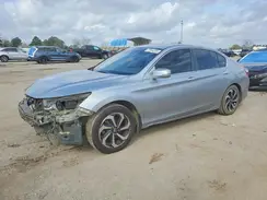 1HGCR2F08HA100327 2017 HONDA ACCORD