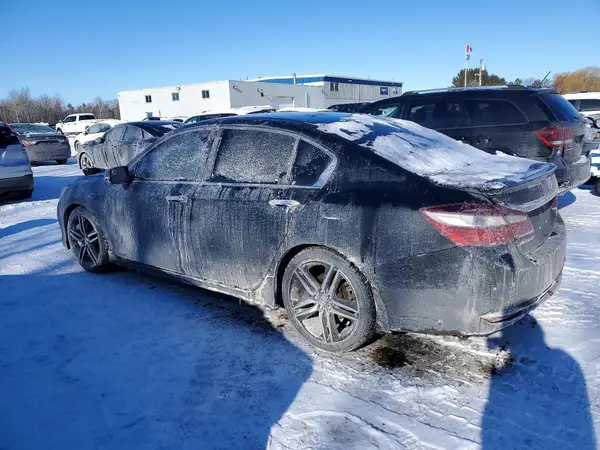 1HGCR2F08HA807153 2017 HONDA ACCORD - Image 2