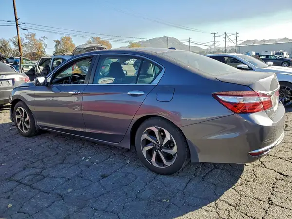 1HGCR2F09GA010537 2016 HONDA ACCORD - Image 2