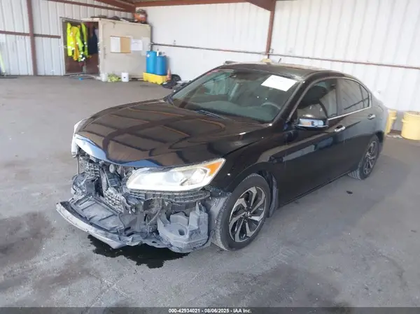 1HGCR2F09GA037060 2016 HONDA ACCORD - Image 2