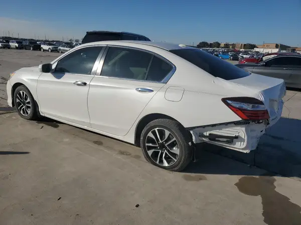 1HGCR2F09GA060449 2016 HONDA ACCORD - Image 2