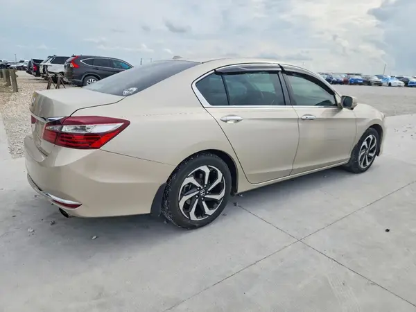 2016 Honda ACCORD auction vehicle