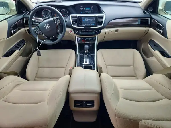 1HGCR2F09GA226386 2016 HONDA ACCORD - Image 8