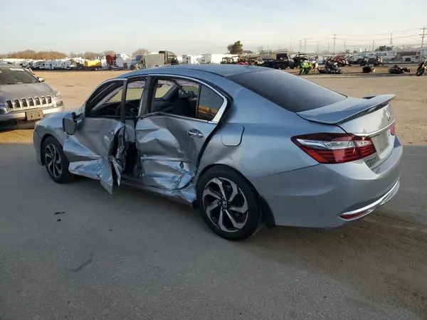 1HGCR2F09HA043586 2017 HONDA ACCORD - Image 2