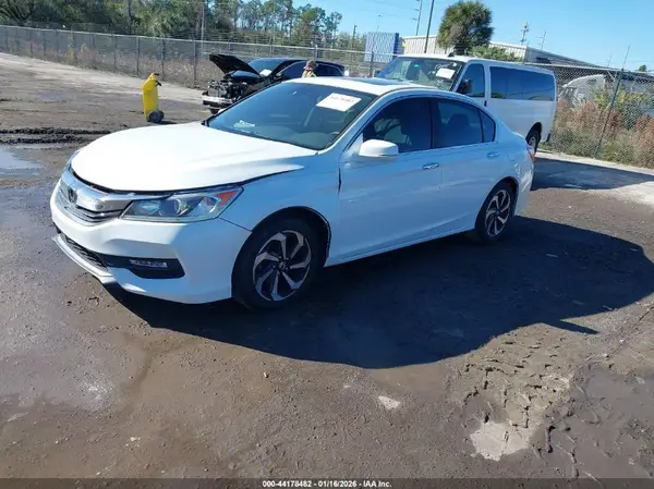 1HGCR2F09HA144613 2017 HONDA ACCORD - Image 2