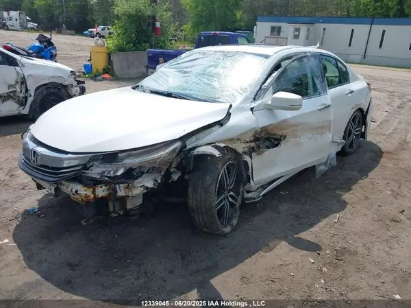 1HGCR2F09HA803354 2017 HONDA ACCORD - Image 2