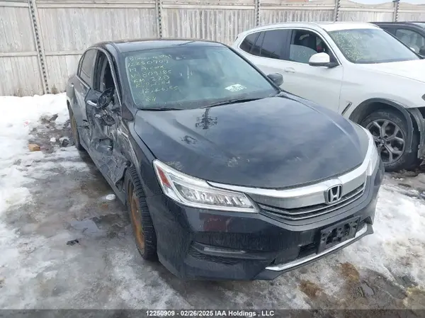 1HGCR2F09HA809185 2017 HONDA ACCORD - Image 1