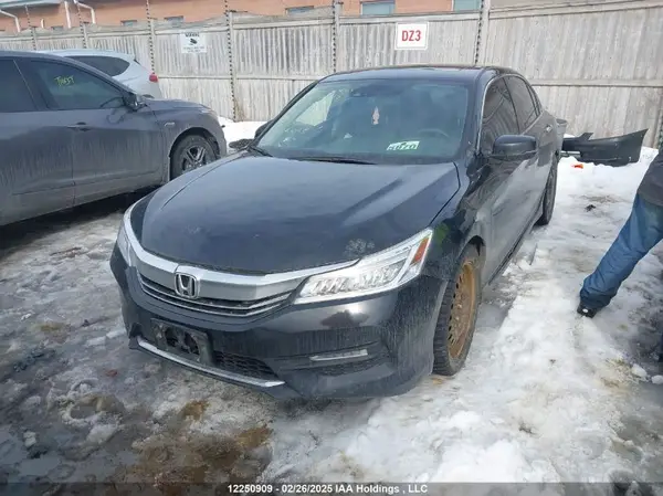 1HGCR2F09HA809185 2017 HONDA ACCORD - Image 2