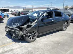 1HGCR2F0XHA034752 2017 HONDA ACCORD