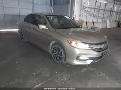 1HGCR2F0XHA062308 2017 HONDA ACCORD