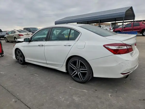 1HGCR2F10HA008587 2017 HONDA ACCORD - Image 2