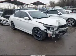 1HGCR2F10HA027947 2017 HONDA ACCORD
