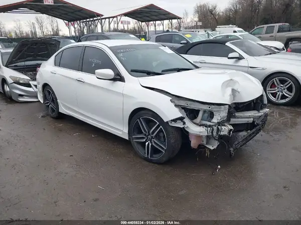 1HGCR2F10HA027947 2017 HONDA ACCORD - Image 1