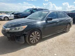 1HGCR2F10HA037121 2017 HONDA ACCORD