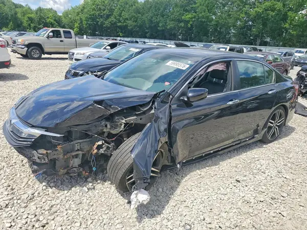 1HGCR2F10HA037183 2017 HONDA ACCORD - Image 1
